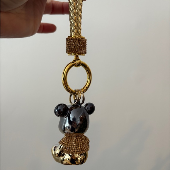Gold Rhinestone Bear Keychain - Picture 7 of 9